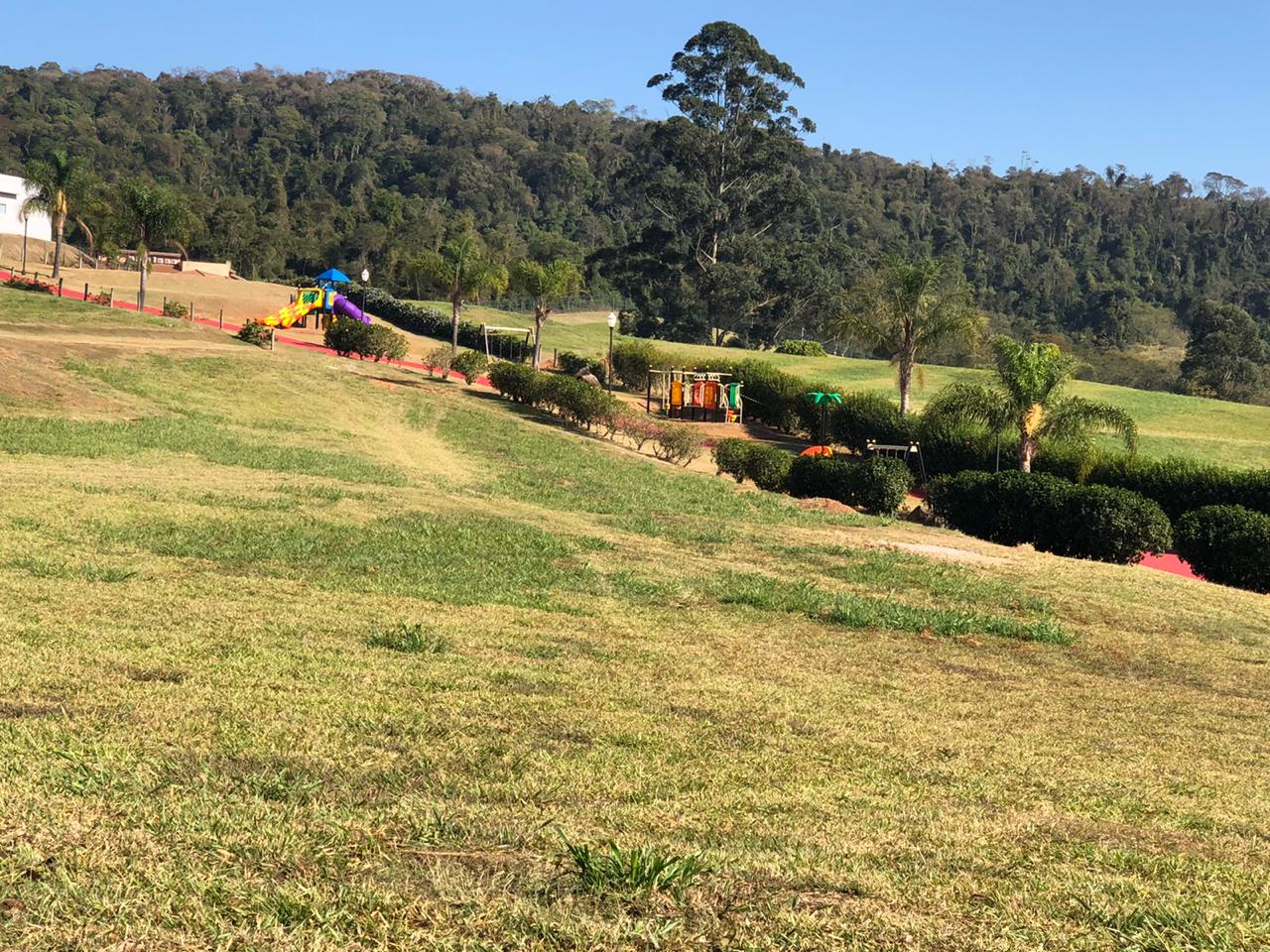 Área recreativa e playground